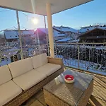Apartment Coraline -koblach, 6-10 P, 3 Schlafzimmer, Kueche, Riesige Terrasse, Parkplatz, Wifi, Stellplatz *