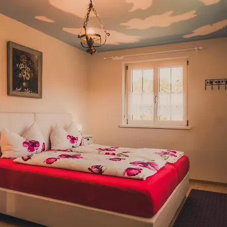 Appartamento Coraline -koblach, 6-10 P, 3 Schlafzimmer, Kueche, Riesige Terrasse, Parkplatz, Wifi, Stellplatz