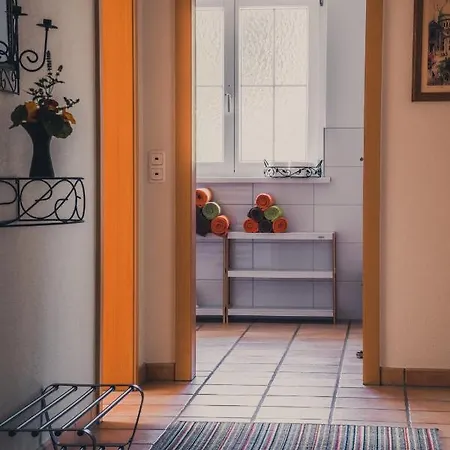 Apartment Coraline -koblach, 6-10 P, 3 Schlafzimmer, Kueche, Riesige Terrasse, Parkplatz, Wifi, Stellplatz