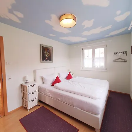 Coraline -koblach, 6-10 P, 3 Schlafzimmer, Kueche, Riesige Terrasse, Parkplatz, Wifi, Stellplatz Lägenhet Koblach