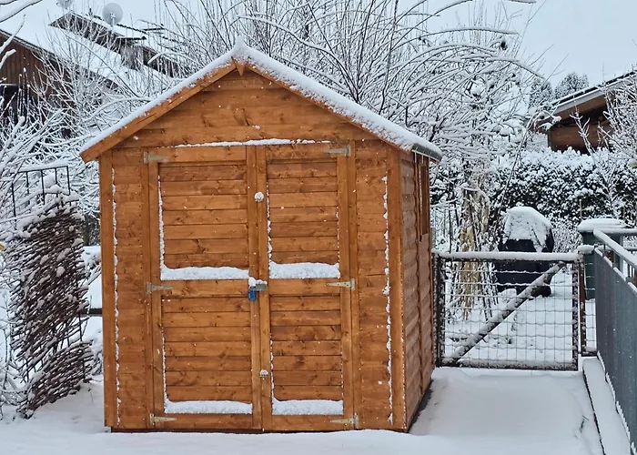 Coraline -koblach, 6-10 P, 3 Schlafzimmer, Kueche, Riesige Terrasse, Parkplatz, Wifi, Stellplatz Lägenhet