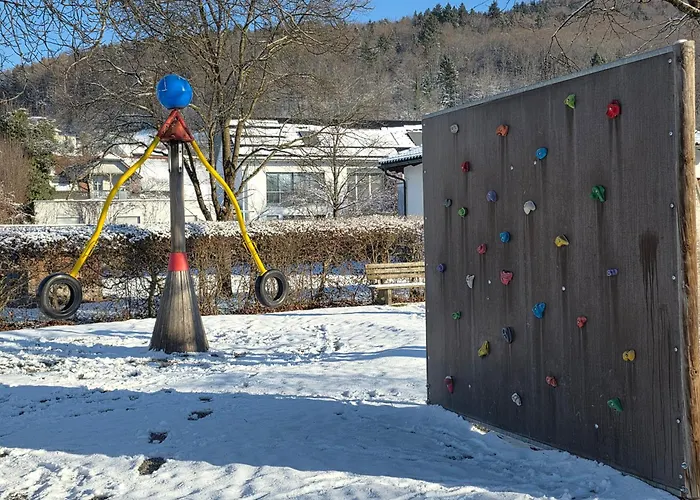 Διαμέρισμα Coraline -koblach, 6-10 P, 3 Schlafzimmer, Kueche, Riesige Terrasse, Parkplatz, Wifi, Stellplatz